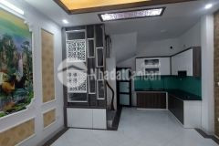 Bán nhà mặt ngõ lĩnh nam, hm, ngõ nông, gần phố, 5 tầng, chỉ nhỉnh 3 tỷ