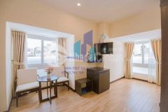 Khách sạn đẹp ngay trung tâm phố giá siêu yêu luôn ạ