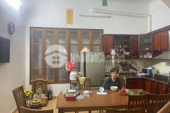 Nhà nguyễn hoàng 42m 4 tầng 4p ngủ 2thoáng ngo rong 3.95tỷ 0962656654