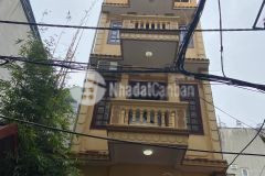 Nhà vị trí siêu đẹp, cách hồ đền lừ 100m