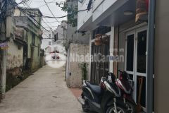 Bán gấp nhà cự khối, dt 39m2 giá nhỉnh 2 tỷ 0946138486