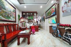 Nhà đẹp cầu giấy, 5 tầng, lô góc 3 mặt thoáng, vài bước ra đường ô tô, 47m2 chỉ 6.9 tỷ