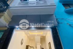 Bán nhà phân lô, hàng xóm kđt đền lừ, sđcc, 7 chỗ chạy vòng quanh, giá hợp lý 3.25 tỷ