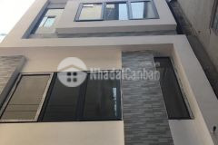 Về quê cần bán gấp nhà dương quảng hàm, 5.5x15, ở ngay 4 lầu