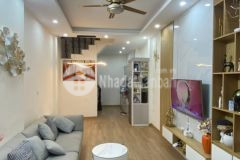 Nhà đẹp hoàng đạo thành, ôtô đỗ cửa, 37m2, 5 tầng, chỉ 5.3 tỷ.