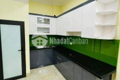 Siêu hiếm ngõ nông, gần phố, đầu tư hay ở cực sướng, cầu giấy 50m, giá 5 tỷ.