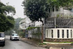 Cần bán nhà đường lý sơn khu phân lô quân đội an ninh tốt, ô tô, kinh doanh, 037.5555.372