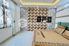 Bán gấp nhà hxh lý thái tổ, q.10, diện tích khủng, giá rẻ