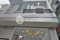 Bán nhà phân lô ngõ 31 chùa láng, ô tô tránh, kinh doanh cho thuê 61m2, 5 tầng.