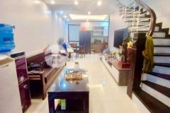 Gấp nhà phố đội cấn lô góc 2 mặt thoáng. 40m2 x 5 tầng. chỉ 3.95 tỷ.