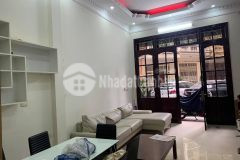 Bán gấp nhà láng hạ. dt 40m2 x3t, mt 3,4m. giá 5,8 tỷ.