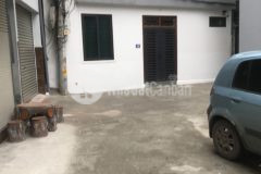 Chính chủ bán gấp nhà c4 gần ô tô, 42m 2.5 tỷ, giá hạt rẻ