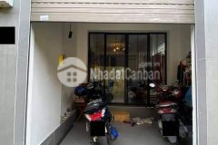 Bán nhà cmt8, p13, q10, 4 lầu, 3 pn, giá rẻ chỉ 5 tỷ 8 thương lượng