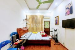 Tây trà, o to đo, 50m2 x 5 tang, 6 ngu, nhỉnh 4 ty.