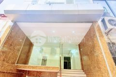 Nhà giáp bát 96m6 tầng gara thang máy 1 nhà ra phố nhỉnh 11 tỷ