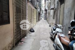 Bán nhà bạch mai 48m25t.s ngõ thông, 30m oto 4.4 tỷ.