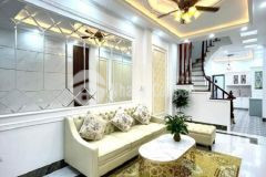 Bán nhà mới phố tôn đức thắng, 6 phòng ngủ 2 mặt thoáng 60m2 giá chỉ 4,95 tỷ