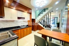 Gấp bán nhà, hxh 5m, phan văn trị, bình thạnh, 60m2 3 tầng, chỉ 5 tỷ