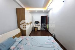 Gia đình tôi cần bán gấp nhà 5 tầng khương trung giá 3 tỷ, kd, oto tránh, lô góc