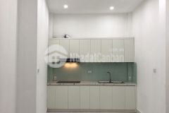 Bán nhà tại đội cấn, xung quanh nhiều tiện ích, 4 tầng 5pn, chỉ 4.45 tỷ, liên hệ 0857570705