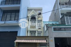 Chủ nhà cần bán gấp nhà mặt tiền đường 4,5 tầng dt sàn 425m2 13,5 tỷ
