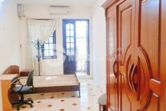 Bán gấp nhà lĩnh nam 40m2 5 tầng cực đẹp ở luôn