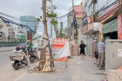 Bán nhà mặt phố đại la 42m2, mt 4m. oto tránh, vỉa hè 10.9 tỷ