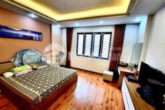 Nhà 5 tầng phân lô ngọc khánh ngõ ô tô tránh 100m2 giá 16.5 tỷ