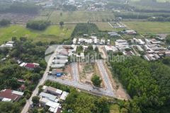 Bán gấp lô đất đẹp xây nhà ngay, vị trí ngay trung tâm gần cầu vượt củ chi