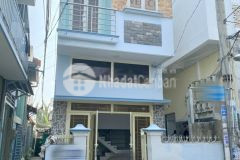 Căn góc đẹp lửng, 1 lầu hẻm huỳnh tấn phát q7