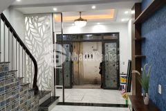 Đừng bỏ lỡ căn nhà đẹp ở nguyễn trãi 35m2, 5 tầng giá 3.4 tỷ.