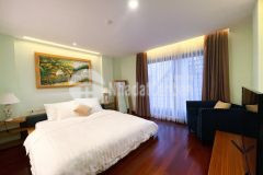 Bán tòa văn phòng căn hộ phố hàng bông, 180m210 tầng, 165 tỷ