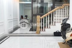 Nhà đẹp thang máy ngõ ô tô phố việt hưng.