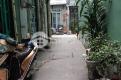 Nhà mễ cốc 3 tầng btct khu phân lô an ninh quận 8.