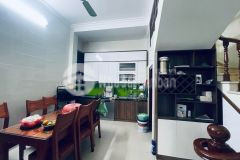 Bán nhà nguyễn hoàng 48m dân cư đông đúc khu vực sầm uất tiện ích quanh nhà 4.2 tỷ. 0962.656.6