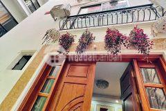 Bán nhà phố từ đình, long biên mt 6.2 dt 122m2 giá chỉ 72trm2.lh 0583699888