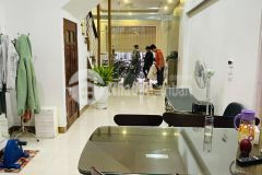 Bán nhà lê đức thọ, 5.5 tỷ, 50m2, mt 3,7m, lô góc, kinh doanh, ô tô đỗ cửa