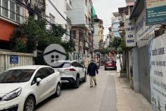 Bán gấp nhà phân lô, ô tô vào nhà 44m2 đường lạc long quân.