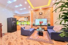 Bán nhà mới bùi xương trạch, quận hoàng mai, 42m, 4 tầng, giá chỉ 3.55 tỷ.