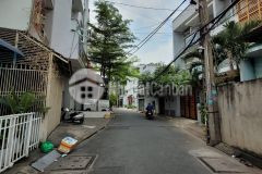 Hxh thach lam3 tâng ơ ngaysat mtchi vơi 4.5 ty. tin đươc không