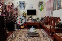 Bán đất tặng nhà 3 tầng xây sẵn phố đức giang.