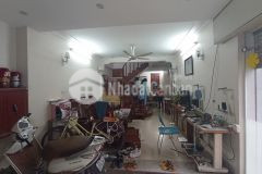 Chỉ 4,3 tỷ có nhà 5 tầng x82m2, gần ô tô, 500m ra hồ tây tại phố võng thị tây h