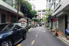 Bán nhà phân lô mỗ lao hà đông. diện tích 50m2 xây 5 tầng, mặt tiền 5m. giá 8,65 tỷ