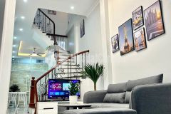 Nhà đẹp khương trung ngõ thông full nội thất dt 41m2, 3 tầng, mt 3m, giá 4.15 tỷ