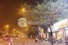 Bán nhà mặt phố nguyễn văn cừ siêu kinh doanh, lợi nhuận cực khủng vỉa hè đá bóng