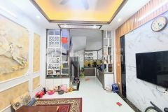 Nhà hot hoàng mai, nhà mới ở ngay, gần ô tô, giá nhỉnh 3 tỷ.