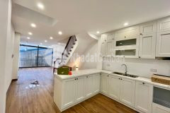 Bán nhà hoàng hoa thám ngõ thông gần oto an sinh đỉnh. 40m2 x 5t giá 5.4 tỷ