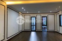 Nguyễn văn cừ long biên ngõ ô tô qua nhà, an sinh đỉnh 68m 4 tầng 6,3 tỷ.