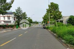 Còn 2 lô mặt tiền nhựa sẵn thổ cư ở tây ninh giá chỉ 450tr