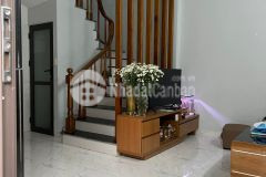 Ối rồi bán nhà ngọc thụy 30 m2, tiện ích, gần phố, ở sướng